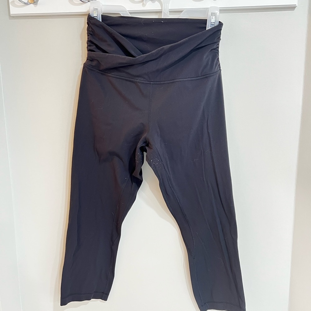 Cross waist align crop